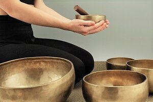 Sound Healing. singing bowls brighter
